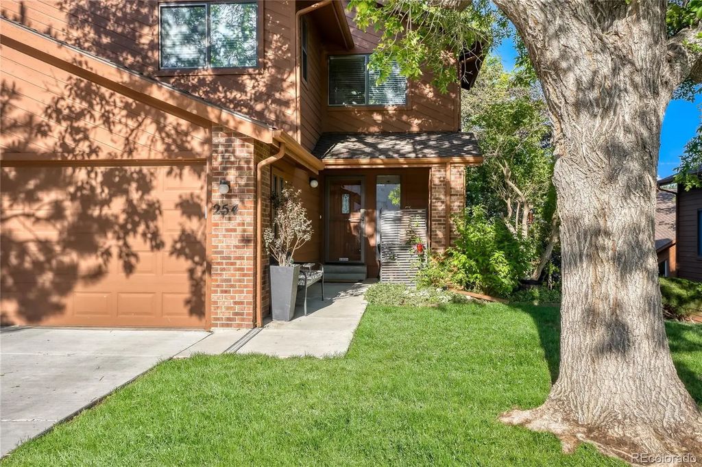 254 Zang Street, Lakewood