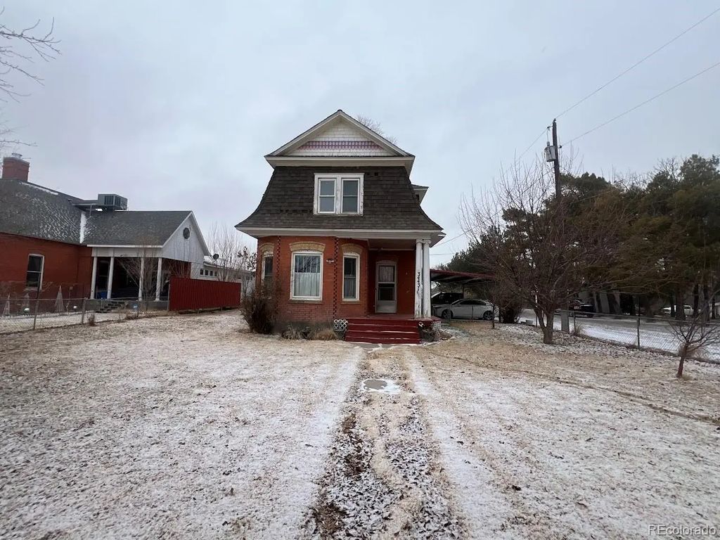 34431 State Highway 167, Fowler