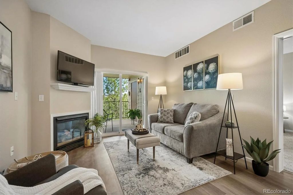 2896 W Riverwalk Circle A304, Littleton
