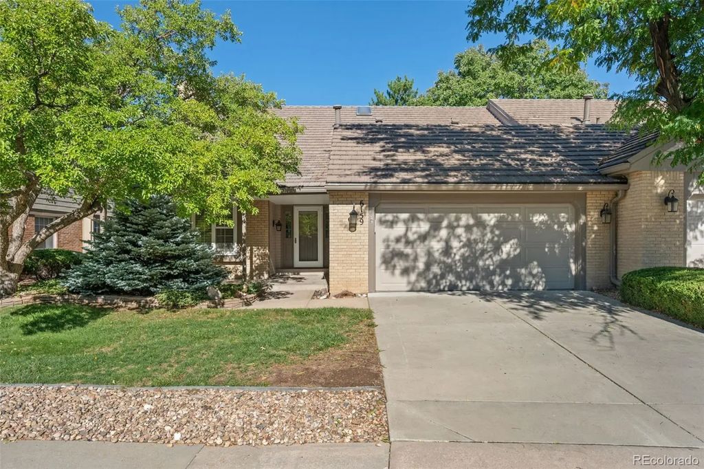 6159 E Briarwood Circle, Centennial