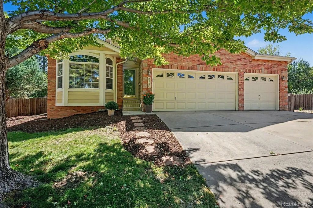 8128 Spikegrass Court, Castle Pines