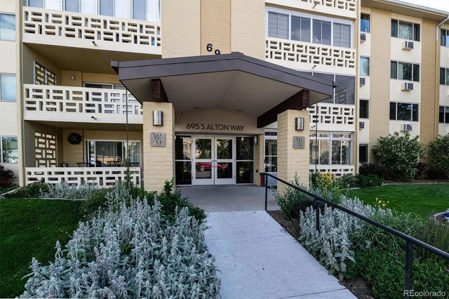 695 S Alton Way 5a, Denver