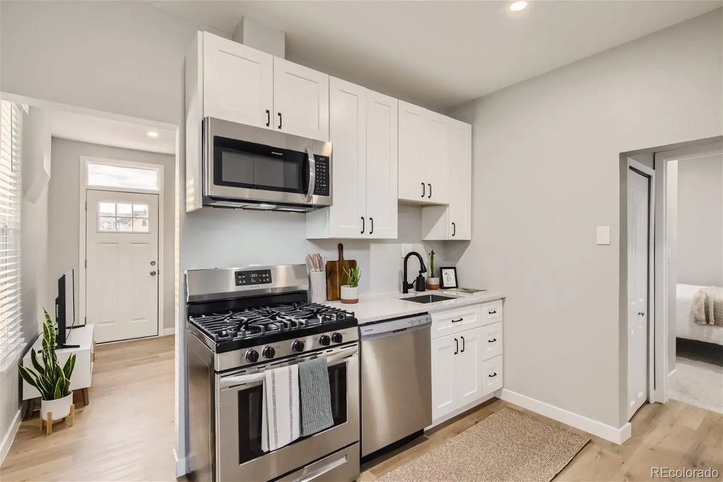 864 Mariposa Street, Denver
