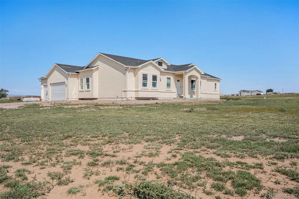 16690 Rabbit Track Trail, Colorado Springs