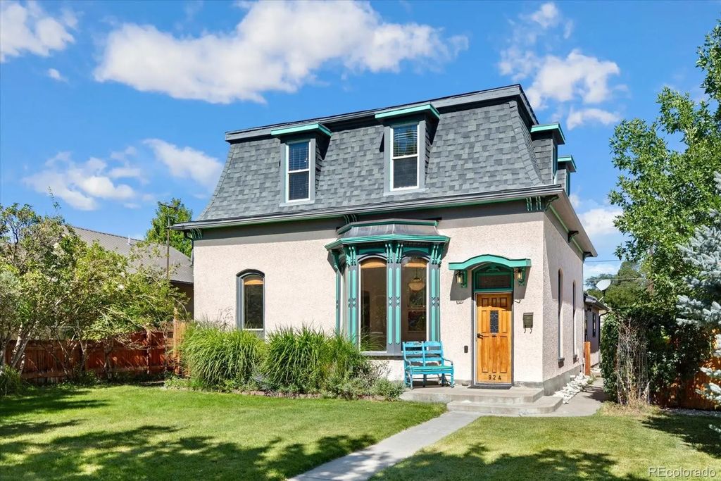 924 E Street, Salida