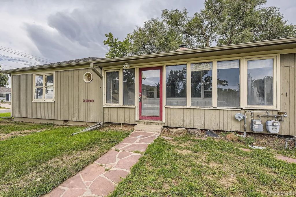 3000 S Colorado Boulevard, Denver