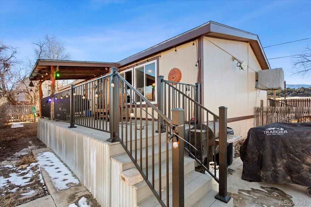 5602 E Us Highway 50, Salida
