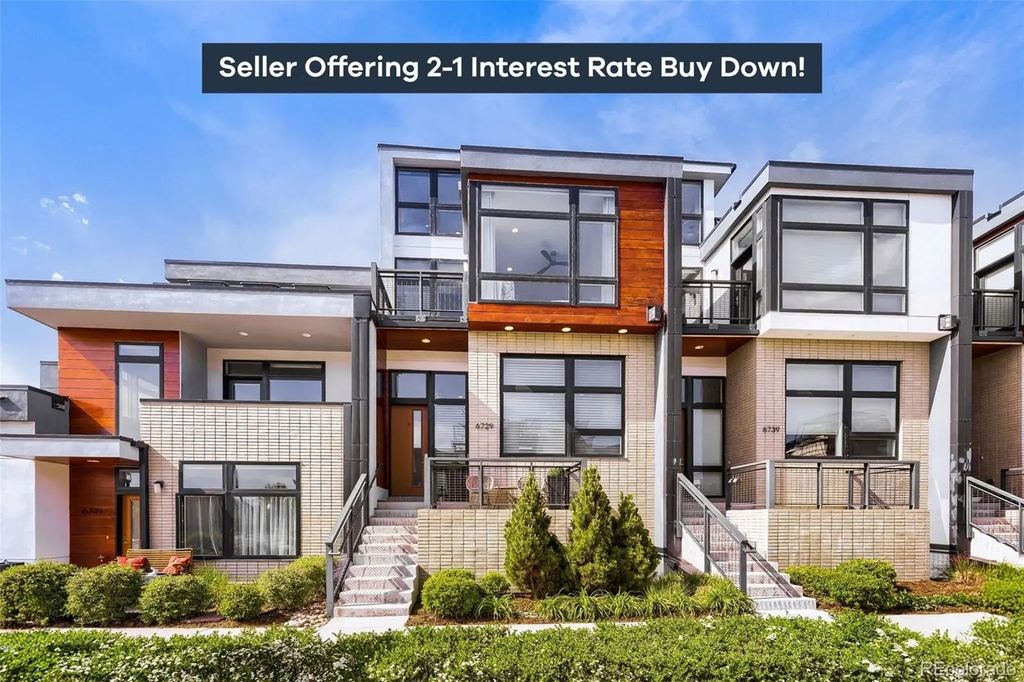 6729 E Lowry Boulevard, Denver