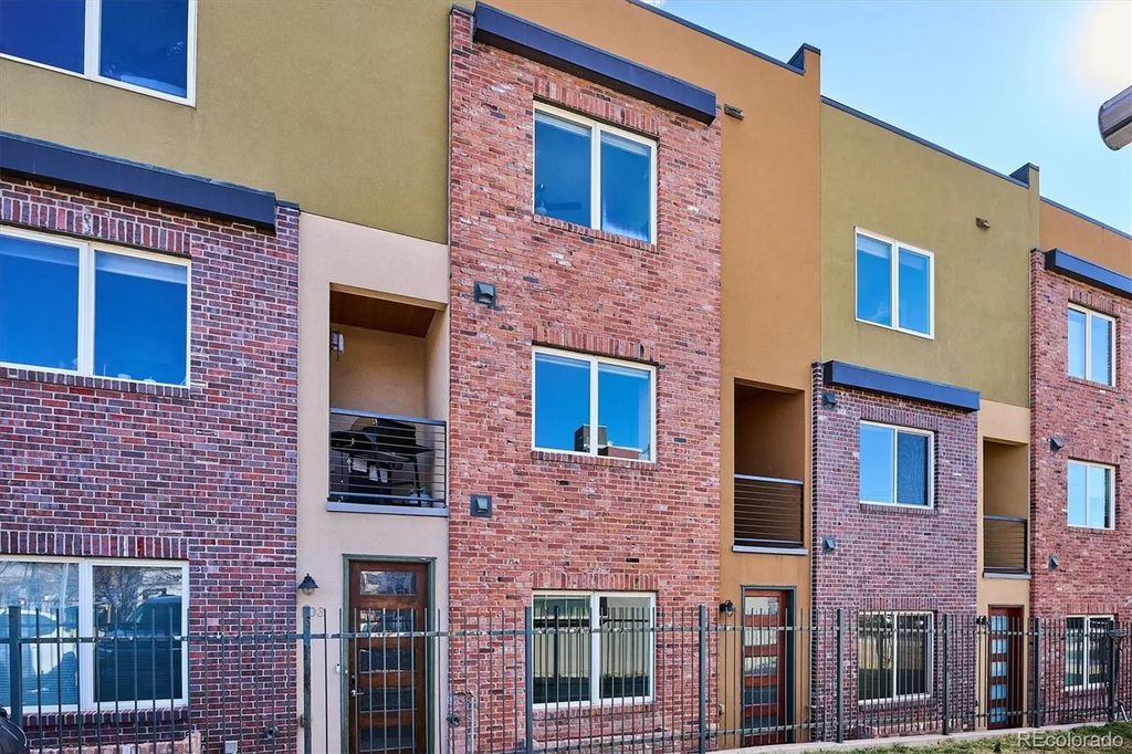 2840 W 26th Avenue 105, Denver