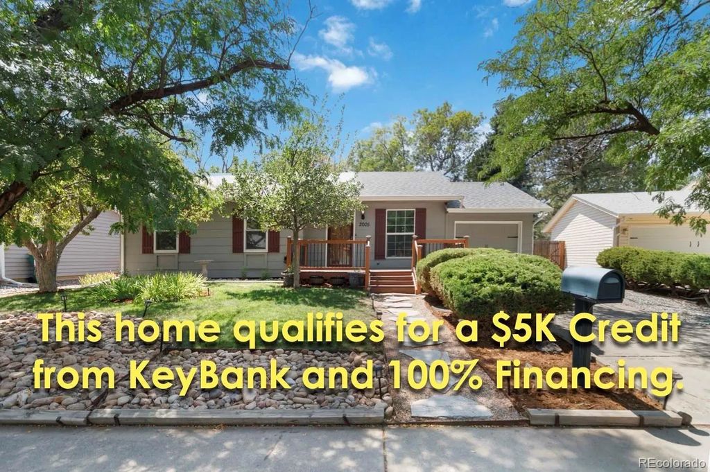 2005 S Ivory Way, Aurora