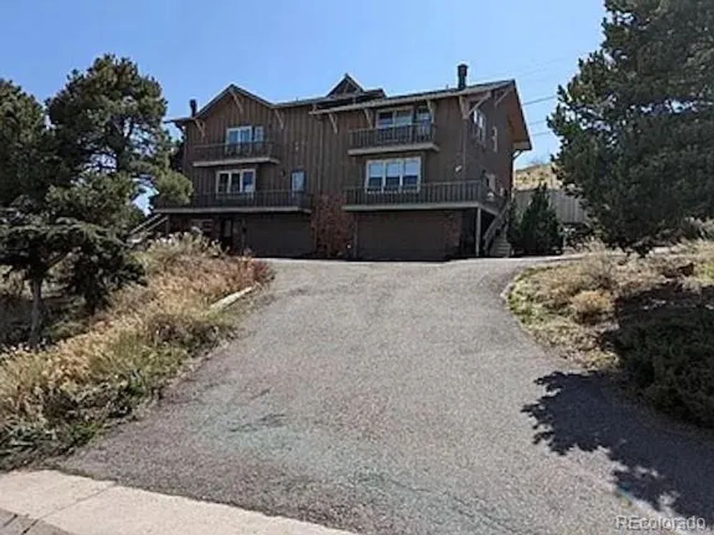 1393 S Foothill Drive, Lakewood