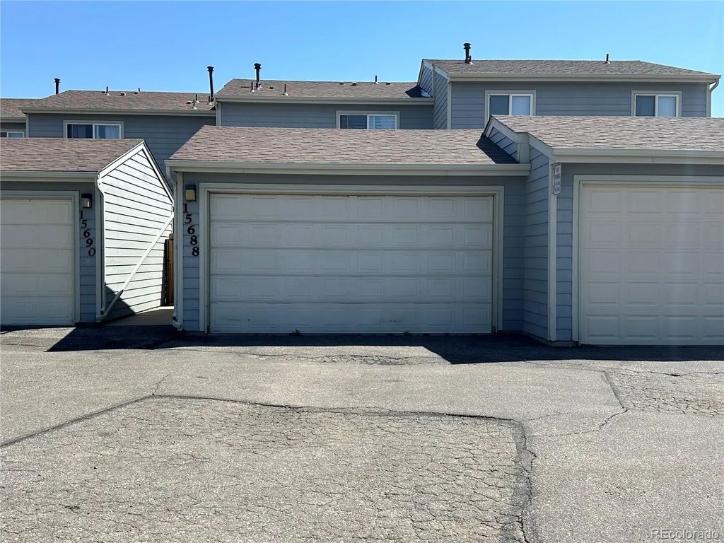 15688 E Mexico Avenue, Aurora