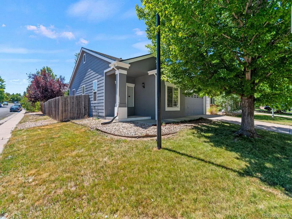 20290 E Red Fox Lane, Centennial
