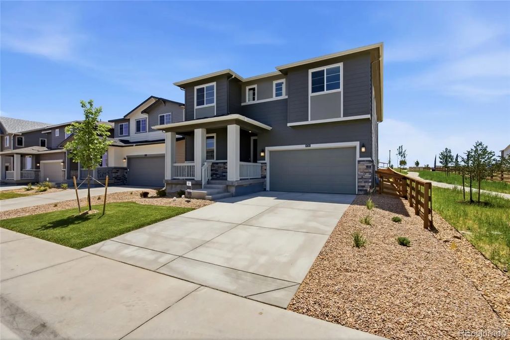 6736 Utica Avenue, Longmont