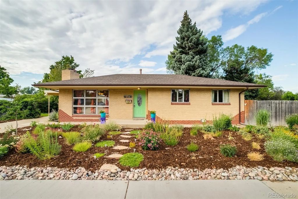 7950 Irving Street, Westminster