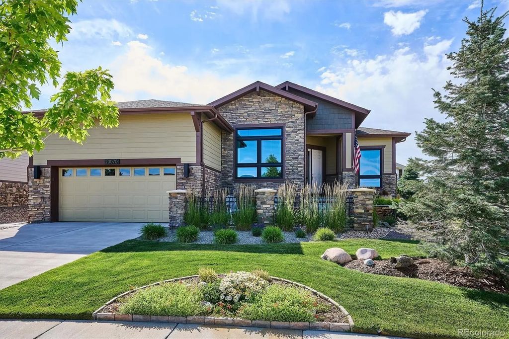 23070 E Del Norte Circle, Aurora