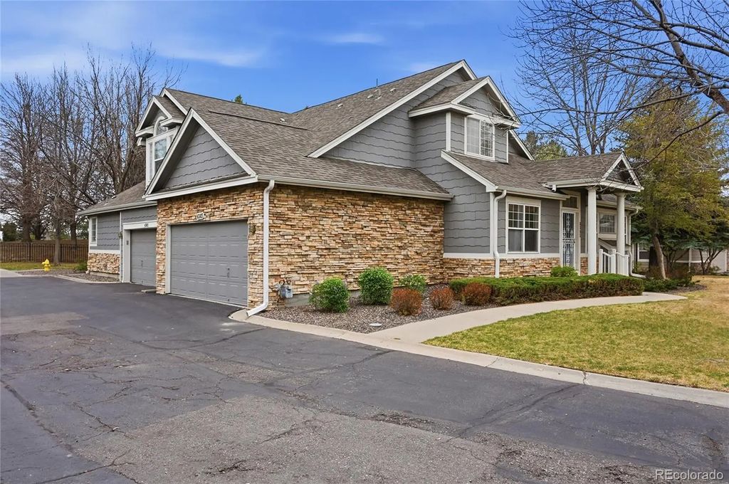 6383 Deframe Way, Arvada