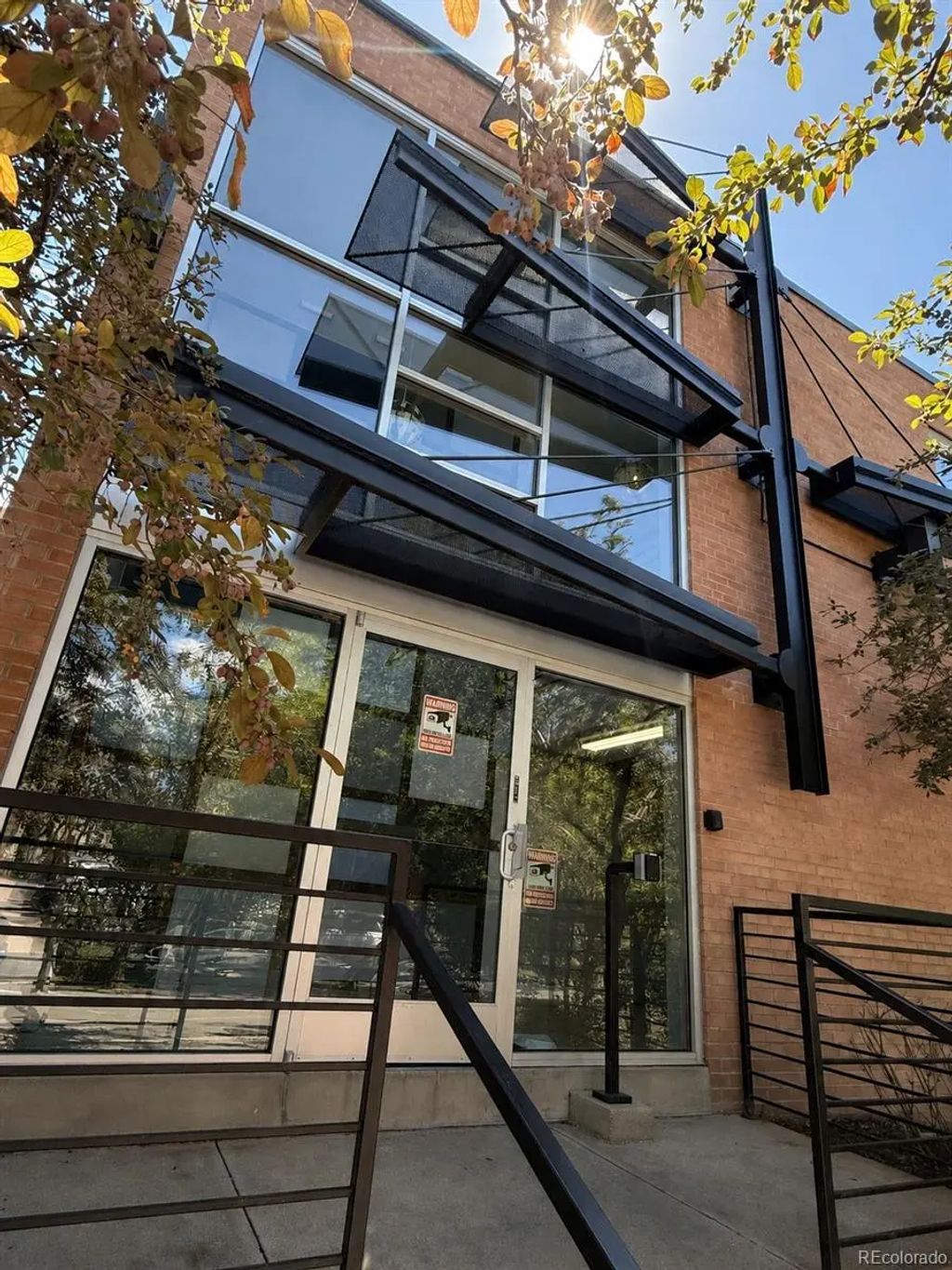 1032 N Clarkson Street 208, Denver