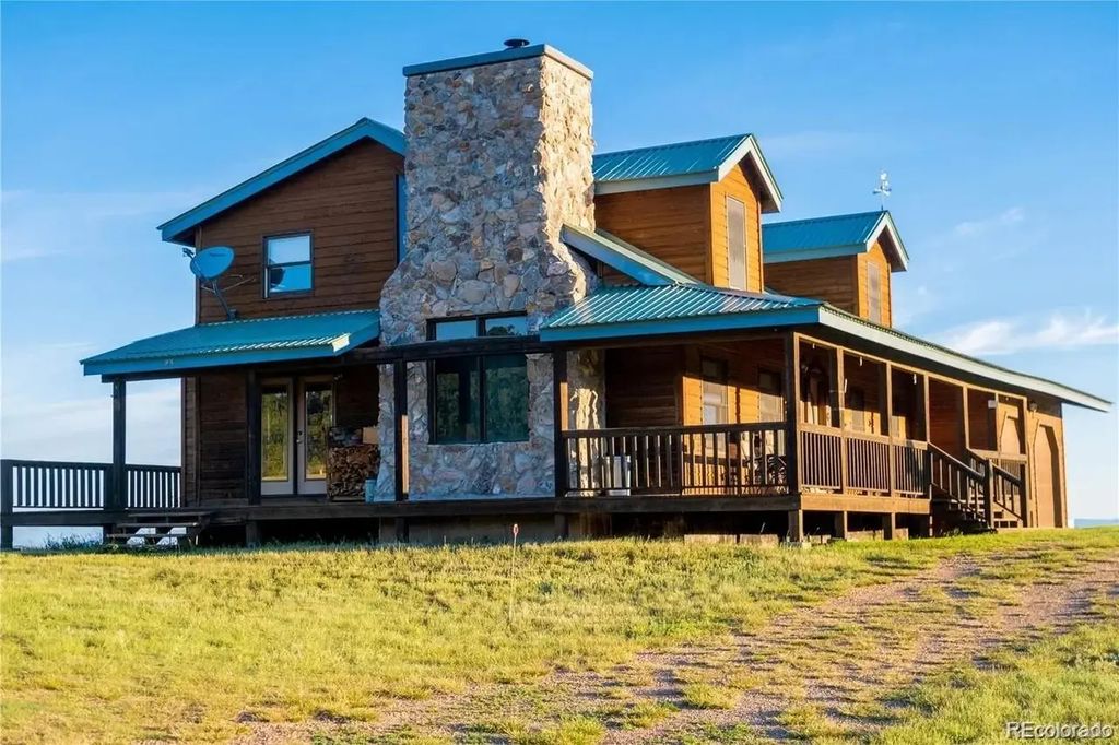 85 Excelsior Road, Silver Cliff