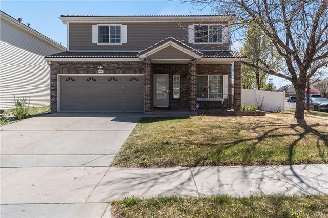 19656 E 50th Avenue, Denver
