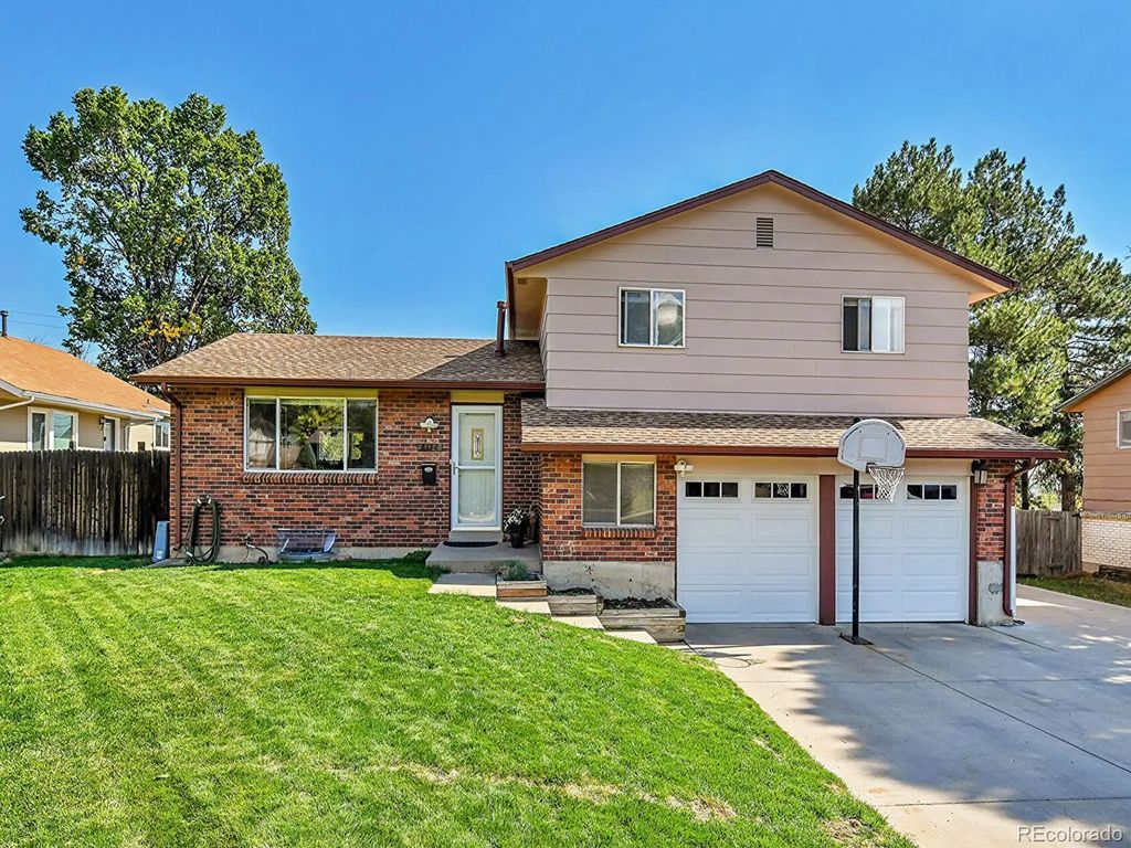 8120 Irving Street, Westminster