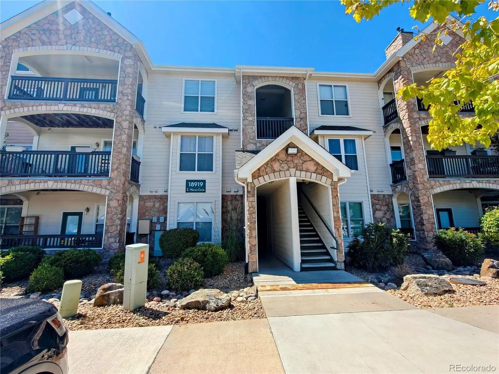 18919 E Warren Circle B107, Aurora