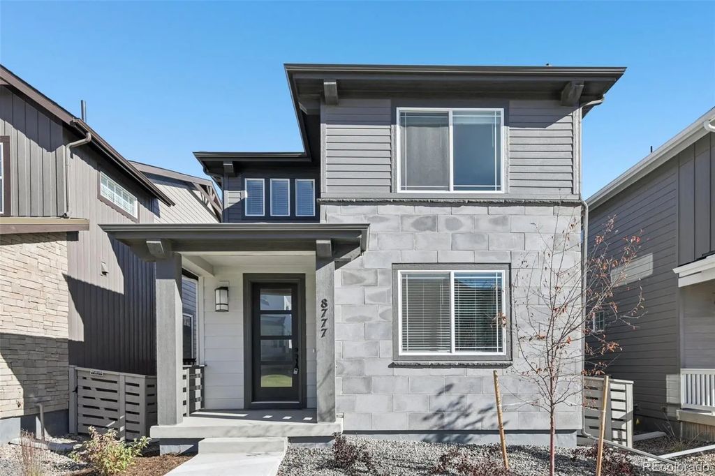 8777 Whiteclover Street, Littleton