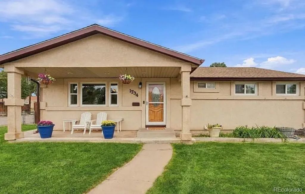1734 Comanche Road, Pueblo