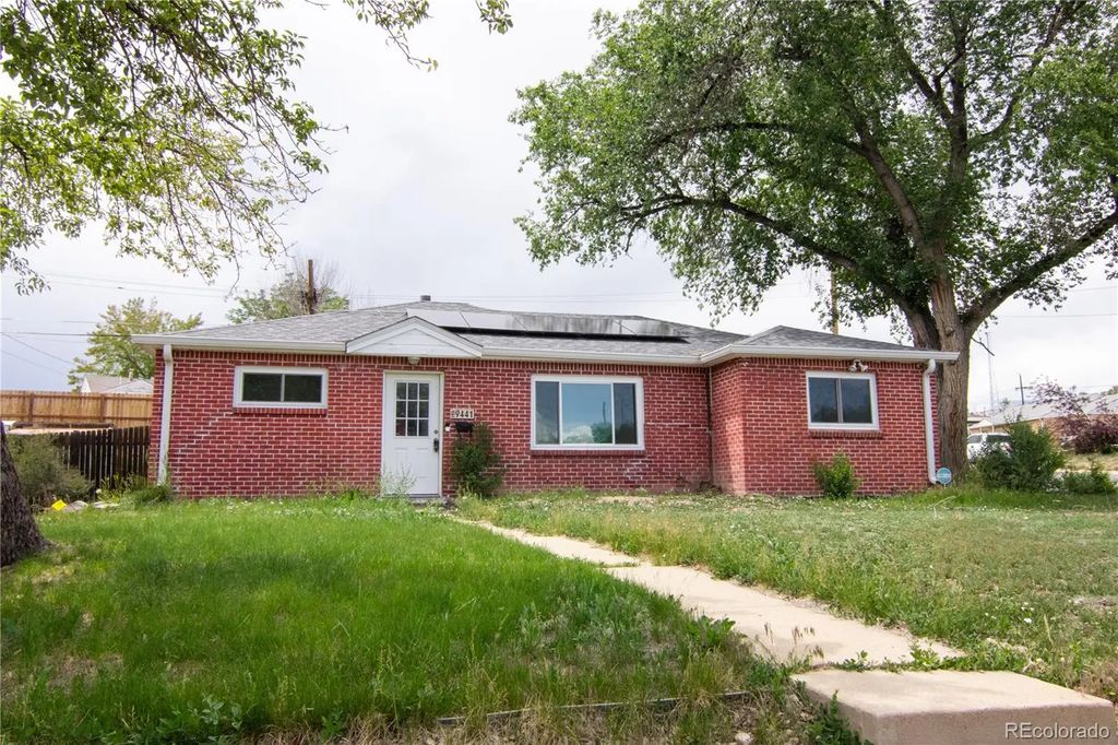9441 Cedar Court, Thornton