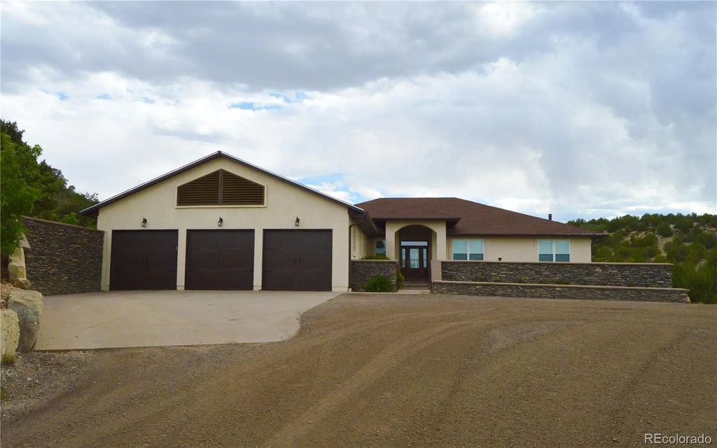 7791 Pine Bluff Dr. W, Pueblo