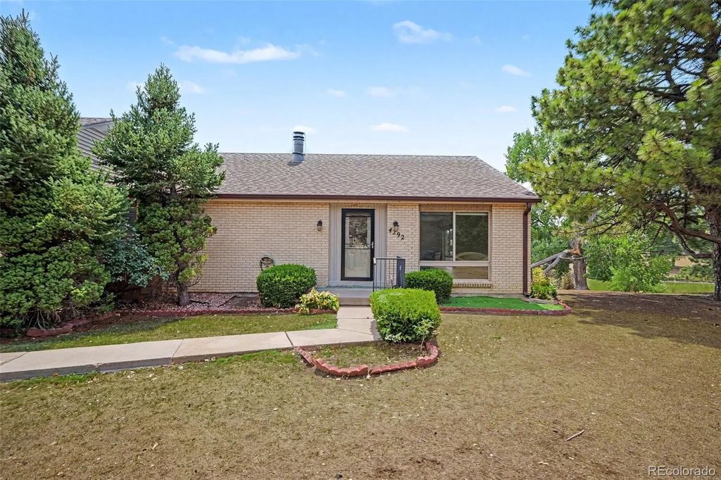 4292 W Pondview Drive, Littleton