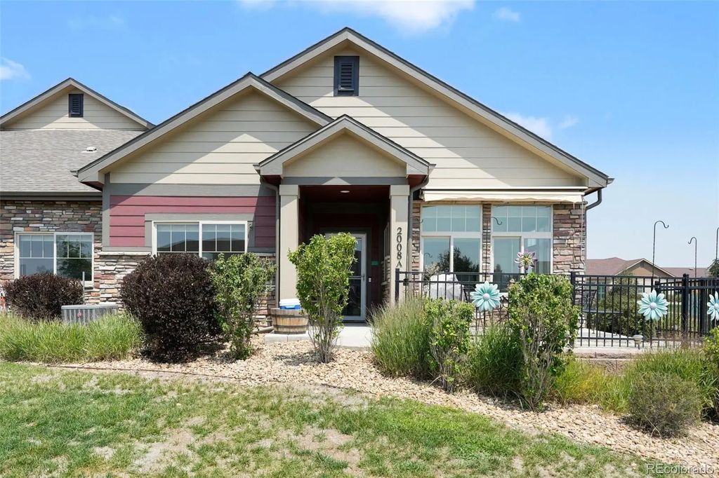 2008 S Flanders Way A, Aurora