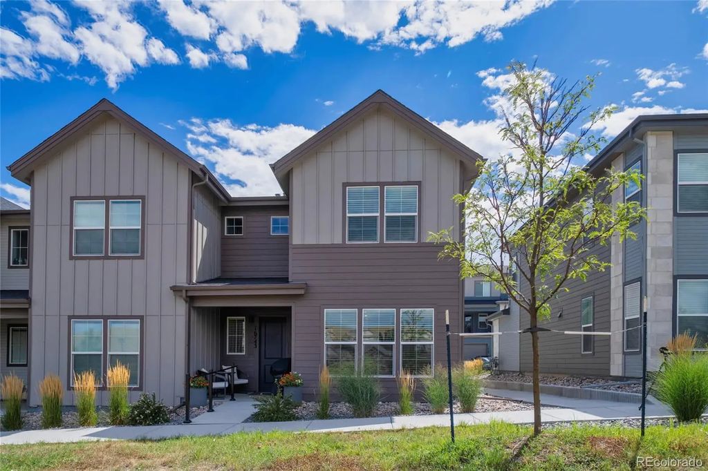 16743 W 93rd Place, Arvada