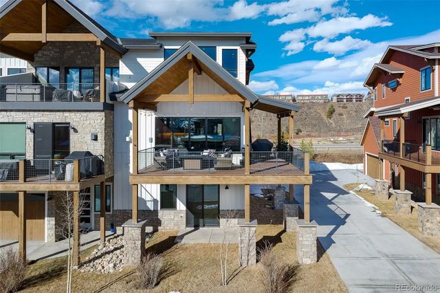 174 Hay Meadow Drive, Fraser