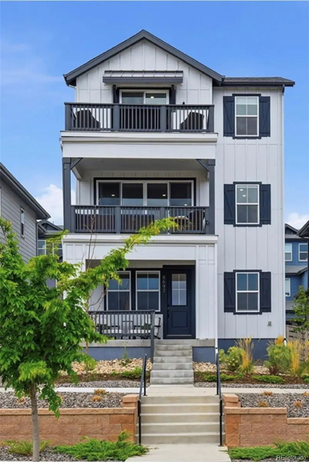 8697 Middle Fork Street, Littleton