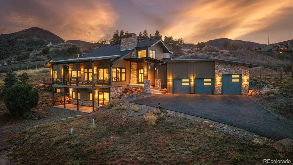 12947 Lazy Dog Lane, Littleton
