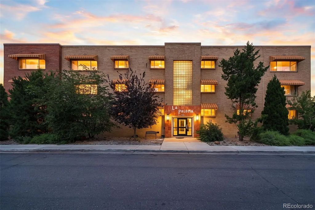 733 E 2nd Avenue 103, Denver