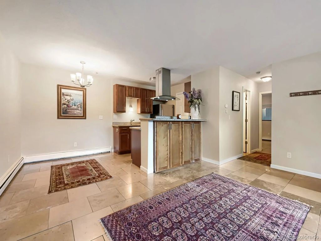 695 Manhattan Drive 8, Boulder