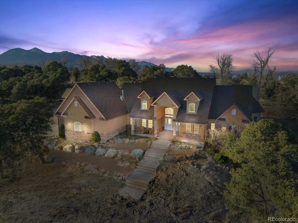 8557 Mountain View Farms Lane, Salida