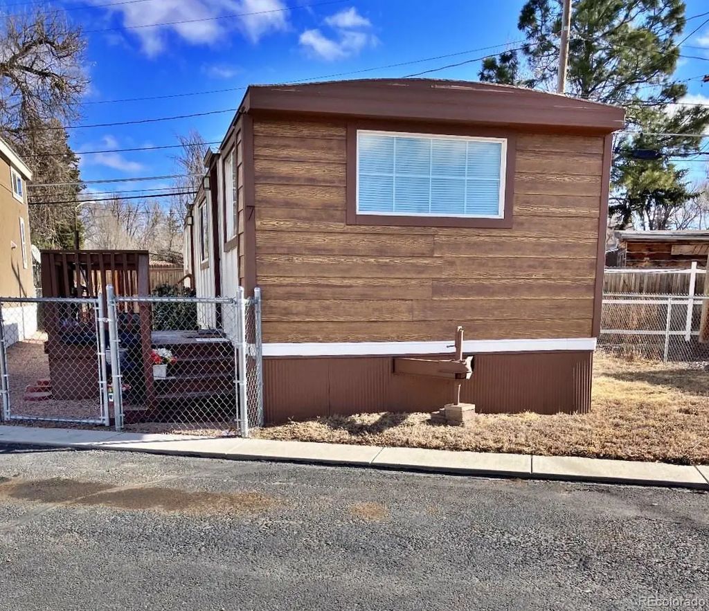 720 4th Street, Colorado Springs