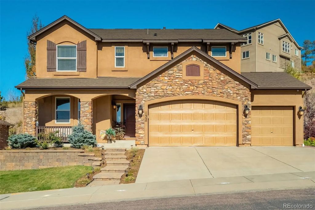 132 Kettle Valley Way, Monument
