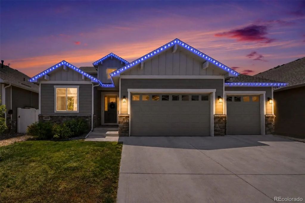 1833 Castle Hill Drive, Windsor