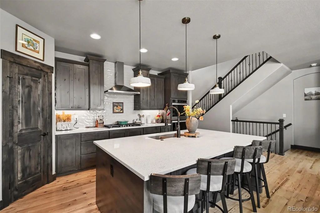 1833 Castle Hill Drive, Windsor