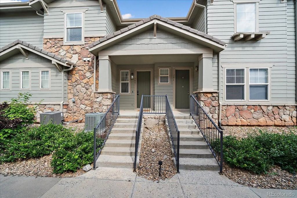 23043 E Ontario Drive 105, Aurora