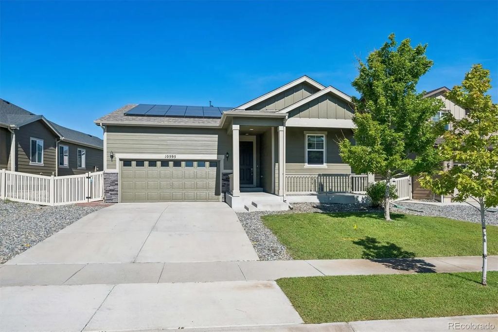 10595 Akron Street, Henderson
