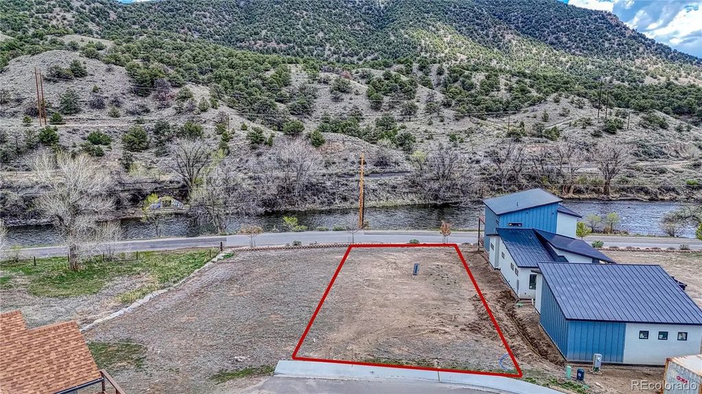 508 Old Stage Road, Salida