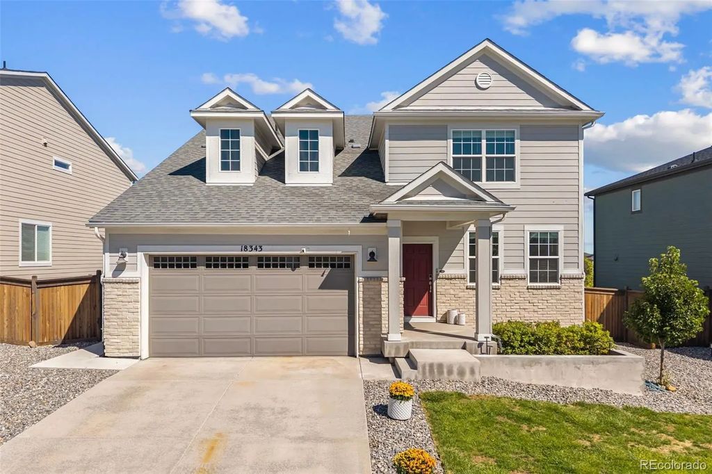 18343 Grosbeak Place, Parker