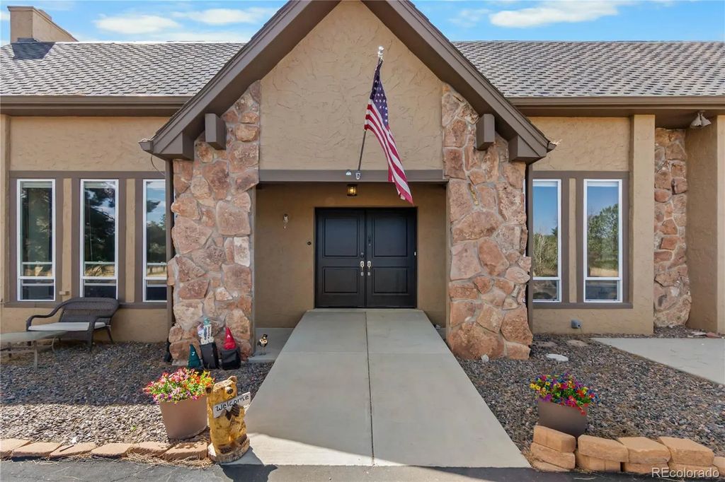 11066 Tomichi Drive, Franktown