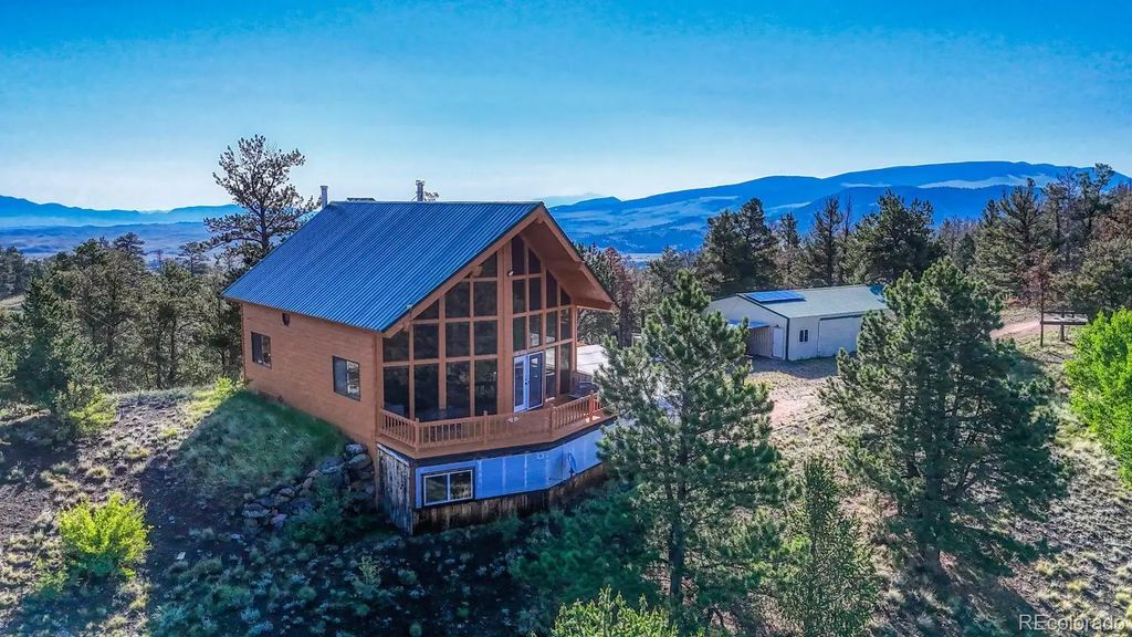 741 Wolfe Road, Hartsel