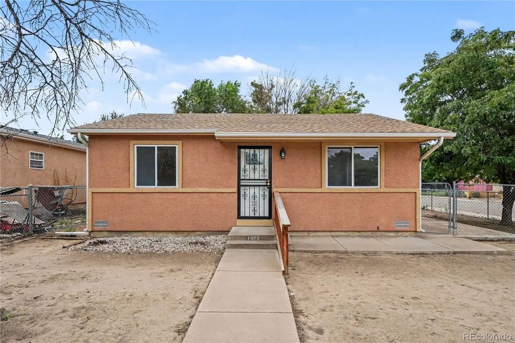 1002 Catalpa Street, Pueblo